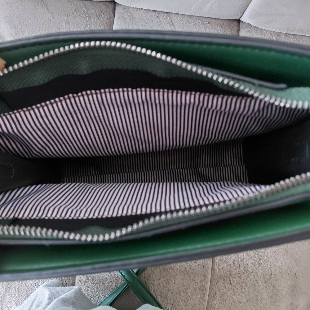Purse - Picture 3 of 4